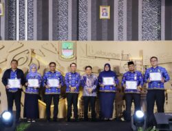 Hadiri IKP Fest 2023, Pj Bupati Bekasi Dani Ramdan Bersama Kepala Perangkat Daerah Meraih Penghargaan Sebagai Pejabat Di Kota Bekasi