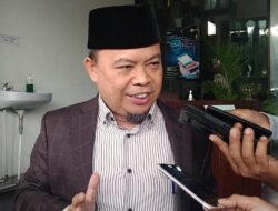 Ketua DPRD Kota Bekas Sangat Mengapresiasi Pelaksanaan Pembangunan Jalan Dan Saluran Pembuangan