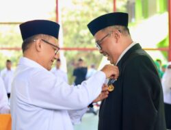 Pj. Wali Kota Bekasi Jadi Pembina Upacara Peringatan Hari Amal Bhakti Kemenag Ke-79