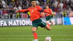 Messi: Saya Tak Berteman Dengan Ronaldo, Tapi Kami Saling Menghormati