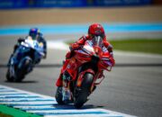 MotoGP Aragon 2025: Marc Marquez Masih Kokoh di Depan, Alex dan Bagnaia Berjuang Ketat