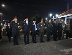 Tri Adhianto dan Harris Bobihoe Hadiri Apel Kehormatan serta Renungan Suci di TMP Bulak Kapal Kota Bekasi