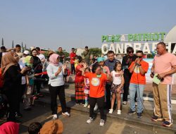 Wali Kota Bekasi Nyanyi Bersama Anak Down Syndrome di CFD Plaza Patriot: Bukti Kota Inklusif